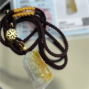 Elegant Jade Pendant Necklace